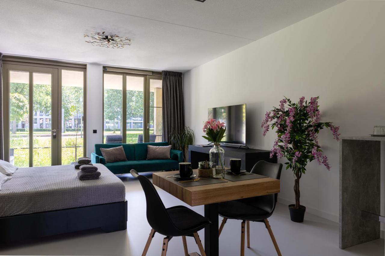 Luxury Room With King Size Bed Dordrecht Exterior photo