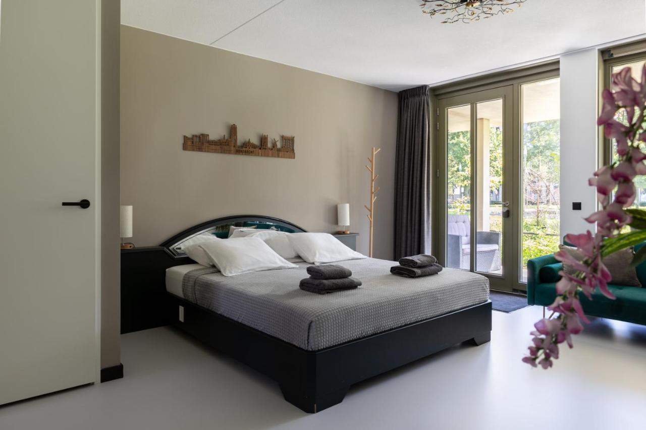 Luxury Room With King Size Bed Dordrecht Exterior photo